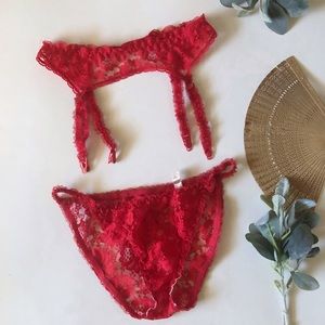 Vintage Jezebel Red Floral Lace Garter & Panty Lingerie Set